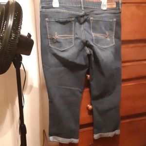 Denizen from Levi's Modern Crop Size 16/33 waist